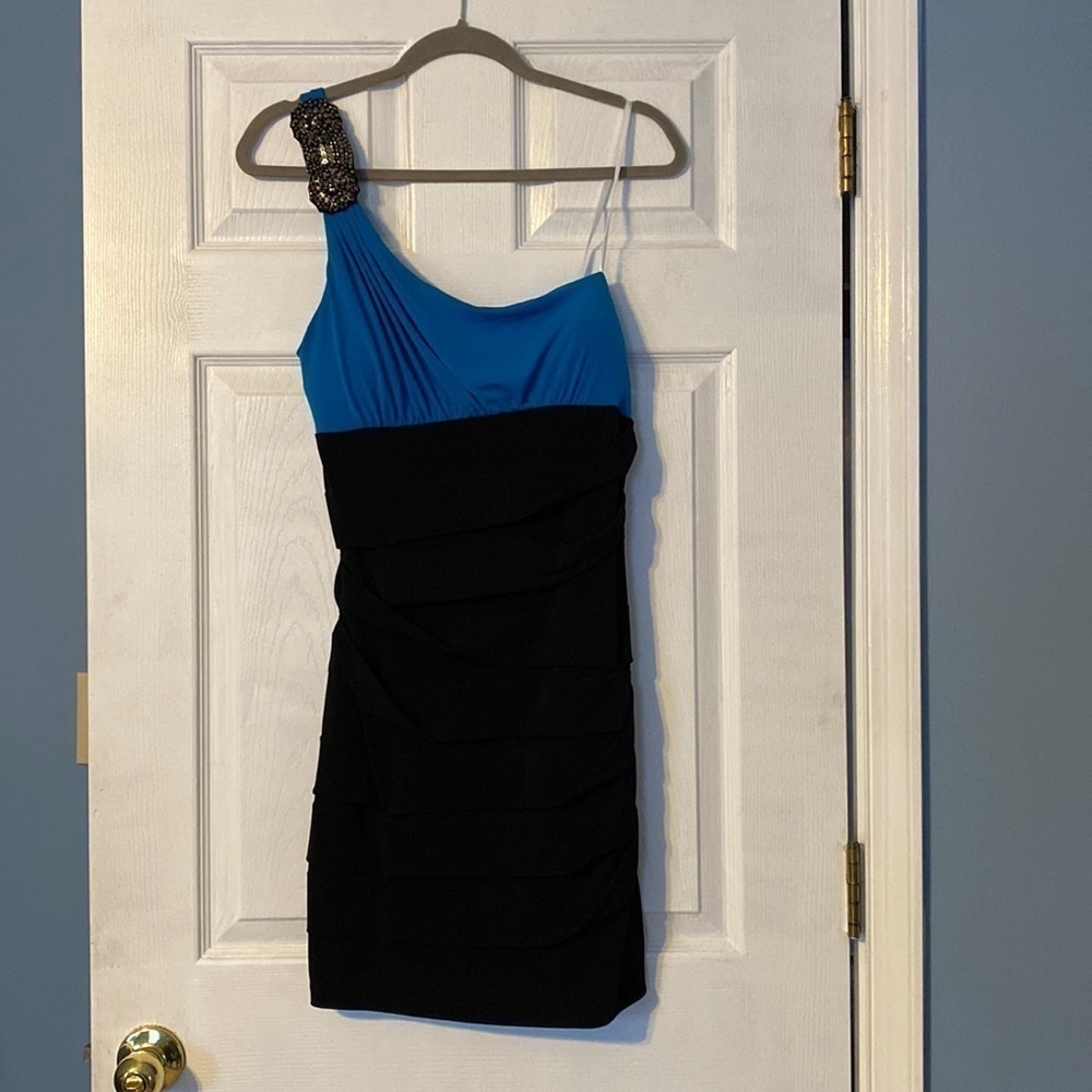 City Triangles one shoulder dress; size large